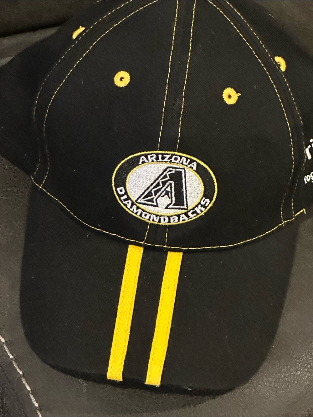 NWOT Nascar AZ D-Backs Nextel Cup Hat